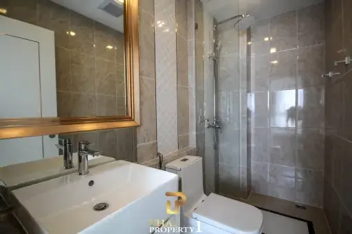 High Floor 2 Bedroom Condo for Sale in Jomtien at The Empire Tower Pattaya - Special Price 6.69M THB