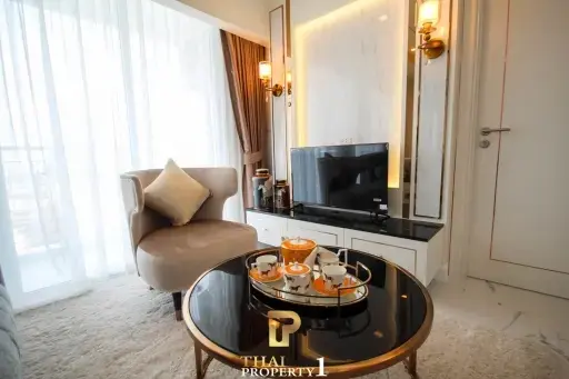 High Floor 2 Bedroom Condo for Sale in Jomtien at The Empire Tower Pattaya - Special Price 6.69M THB