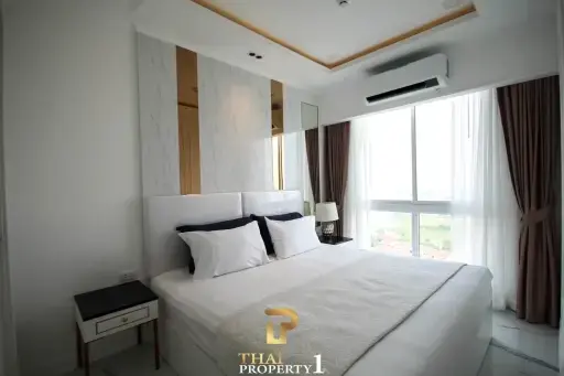 High Floor 2 Bedroom Condo for Sale in Jomtien at The Empire Tower Pattaya - Special Price 6.69M THB