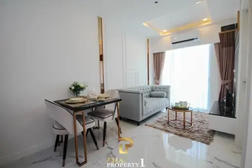 High Floor 1 Bedroom Condo for Sale in Jomtien at The Empire Tower Pattaya - Special Price 3.39M THB