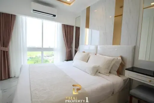 High Floor 1 Bedroom Condo for Sale in Jomtien at The Empire Tower Pattaya - Special Price 3.39M THB