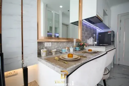 Studio Condo for Sale in Jomtien at The Empire Tower Pattaya - Special Price 2.19M THB