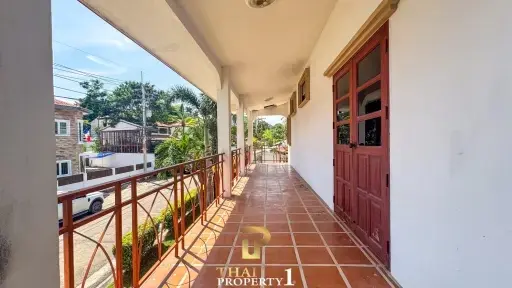 5 Bedroom Freehold House At Khao Noi Village - Hua Hin