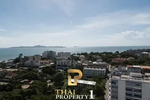 3-Bedroom Penthouse with Panoramic Sea Views - Foreign Ownership in Pratumnak Pattaya Thepthip Mansion