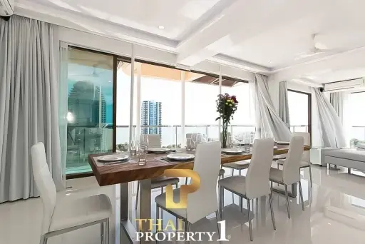 3-Bedroom Penthouse with Panoramic Sea Views - Foreign Ownership in Pratumnak Pattaya Thepthip Mansion