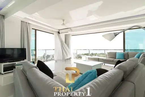 3-Bedroom Penthouse with Panoramic Sea Views - Foreign Ownership in Pratumnak Pattaya Thepthip Mansion