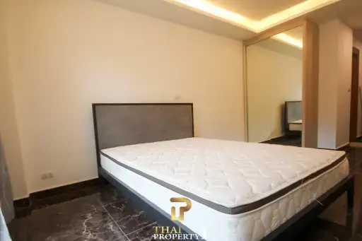 Studio Condo for Sale in Jomtien – Laguna Beach Resort 3 The Maldives