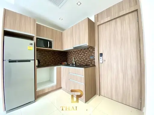 Condo 1 bedroom Pool View In Nam Talay Condominium, Pattaya