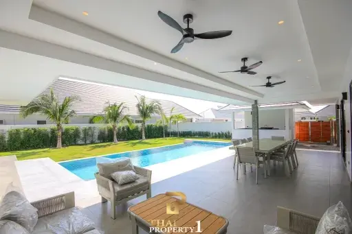 Luxurious 4-Bedroom Pool Villa - The Clouds 2 Hua hin