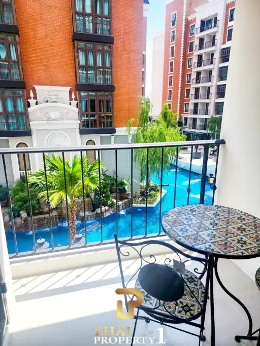 Pool View 1 Bedroom Condo for Sale in Jomtien - Espana Condo Resort Pattaya