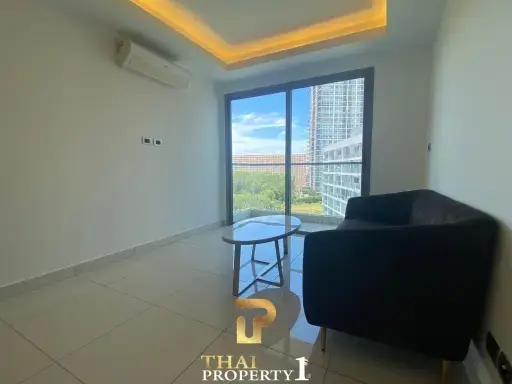 1 Bedroom Condo for Sale in Jomtien – Laguna Beach Resort 1