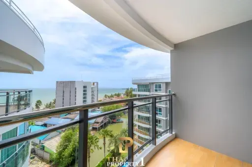 Sea View 2 Bedroom Condo For Sale in Na Jomtien Whale Marina Condominium