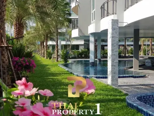 Sea View 2 Bedroom Condo For Sale in Na Jomtien Whale Marina Condominium