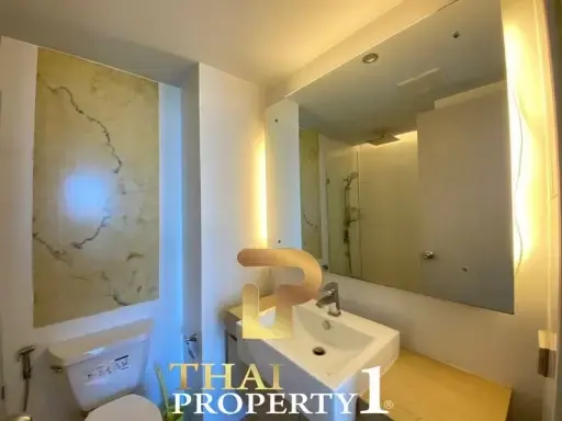 2-Bedroom Condo for Sale at Atlantis Condo Resort Jomtien Pattaya