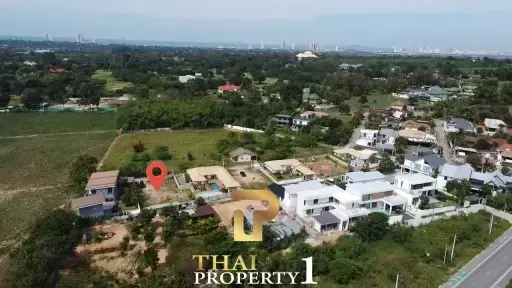 673.6 Sqm Land Plot for Sale Near Golf Course in Huay Yai, Pattaya