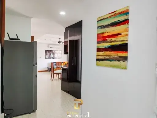 Seaview 2 Bedroom for Sale in Jomtien Complex Condominium