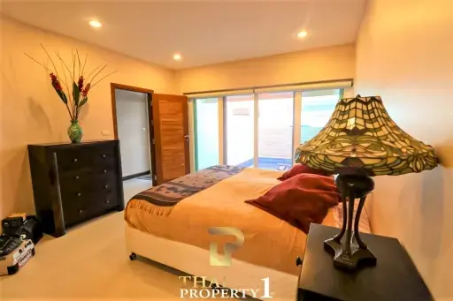 Bangsaray Beachfront Pool Villa for Sale - Bangsaray Pattaya