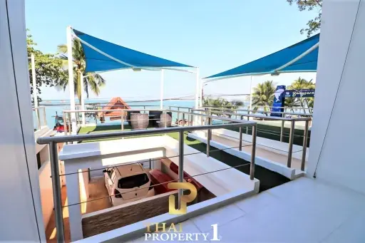 Bangsaray Beachfront Pool Villa for Sale - Bangsaray Pattaya