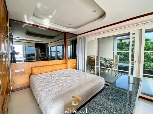 For Sale Foreign Name 2 Sea View Condo at View Talay 3A Pratumnak Pattaya