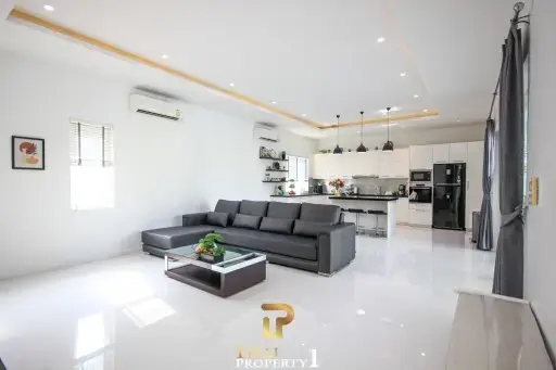 Delightful Modern Luxury 3 Bedroom Pool Villa - Hua Hin Soi 88