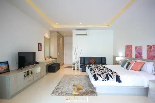 Delightful Modern Luxury 3 Bedroom Pool Villa - Hua Hin Soi 88