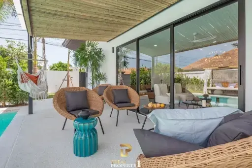 Luxury 5 Bedroom Pool Villa for Sale in East Pattaya – Srisuk Villa Pattaya