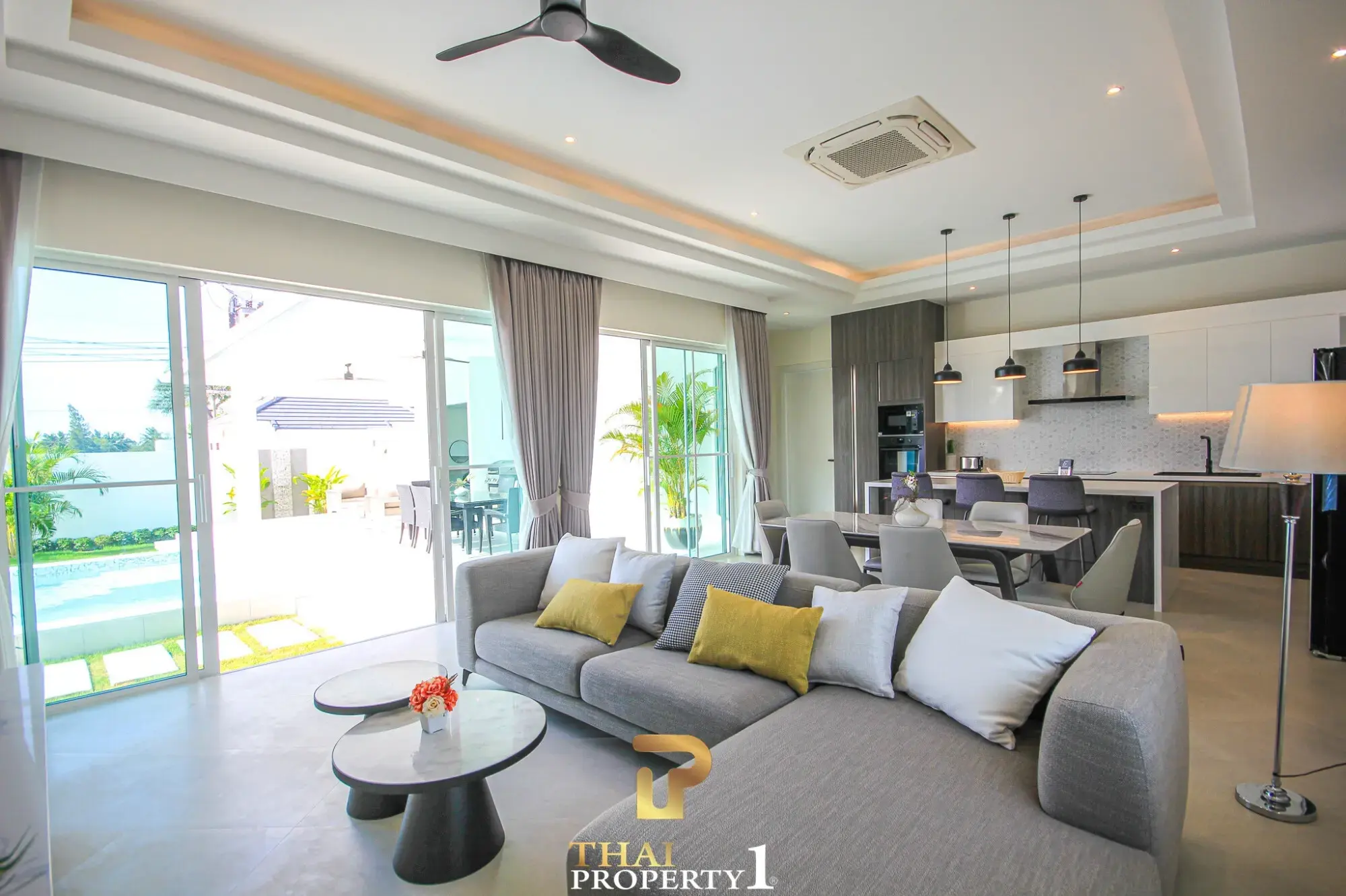 New Elegant 3 Bedroom Pool Villa - EEden Luxe Hua Hin