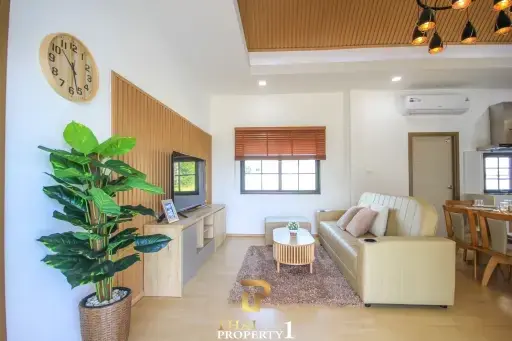 New Modern Central 3 Bedroom Pool Villa - Hua Hin Soi 102