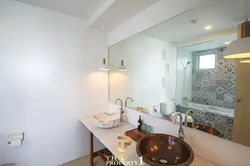 Costa Village Bangsaray 1-Bedroom Condo with Private Jacuzzi for Sale in Bangsaray Pattaya