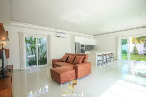 Lovely L-Shaped Pool Villa In Well Managed Project - Hin Lek Fai Hua Hin