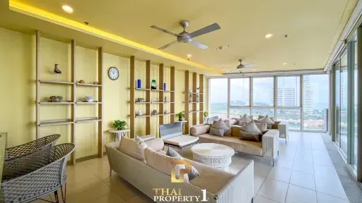 Sea View One Bedroom Condo - Baan Thew Talay Aquamarine Cha Am