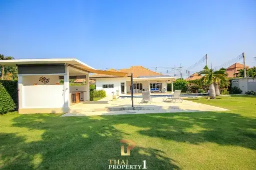 Stunning Single-Floor Pool Villa with Mountain Views - Mali Prestige Hua Hin Soi 112