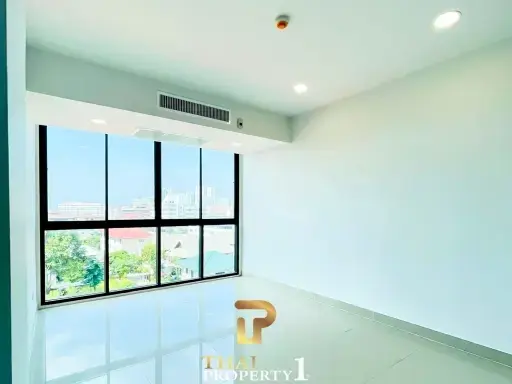 Spacious 2 Bedroom Condo for Sale - Gardenia Condominium Jomtien