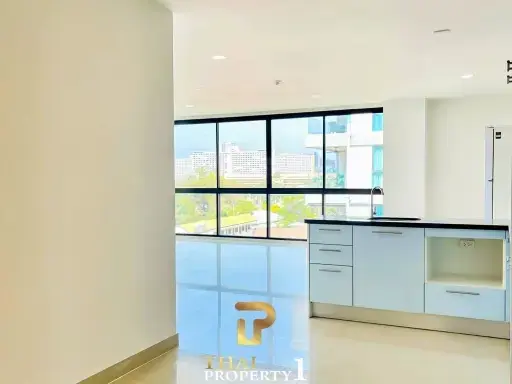 Spacious 2 Bedroom Condo for Sale - Gardenia Condominium Jomtien