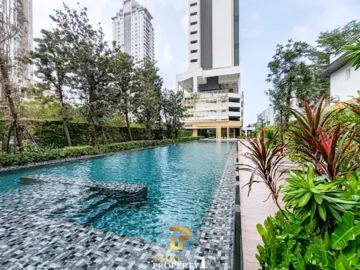 Beachfront 2 Bedroom Condo for Sale – Veranda Residence Pattaya Na Jomtien