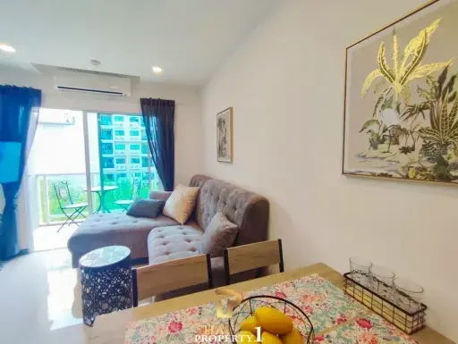 1 Bedroom Condo for Sale at Siam Oriental Garden Pratamnak Pattaya