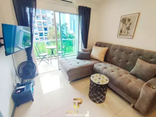 1 Bedroom Condo for Sale at Siam Oriental Garden Pratamnak Pattaya