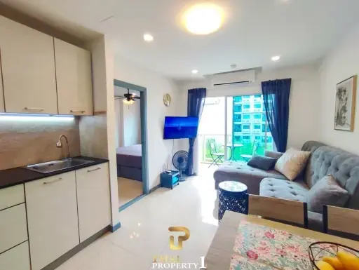 1 Bedroom Condo for Sale at Siam Oriental Garden Pratamnak Pattaya