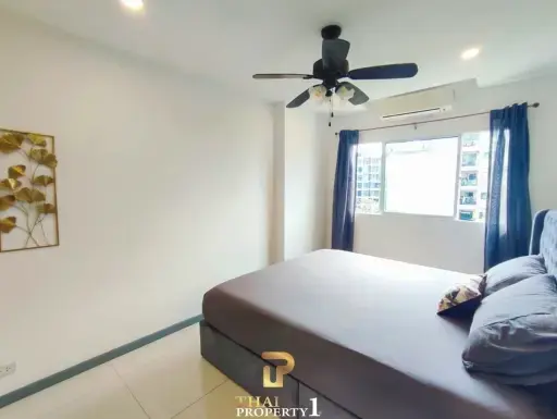 1 Bedroom Condo for Sale at Siam Oriental Garden Pratamnak Pattaya