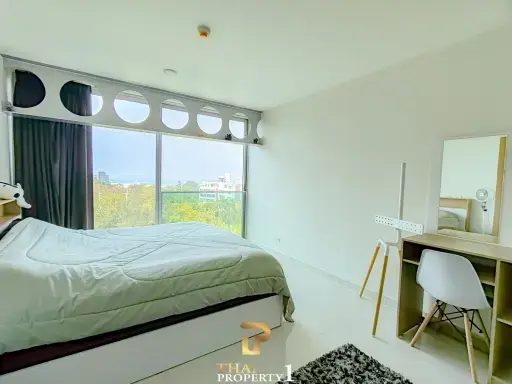 Partial Seaview 2 Bedroom Condo for Sale in Pratumnak - Park Royal 2 Pattaya