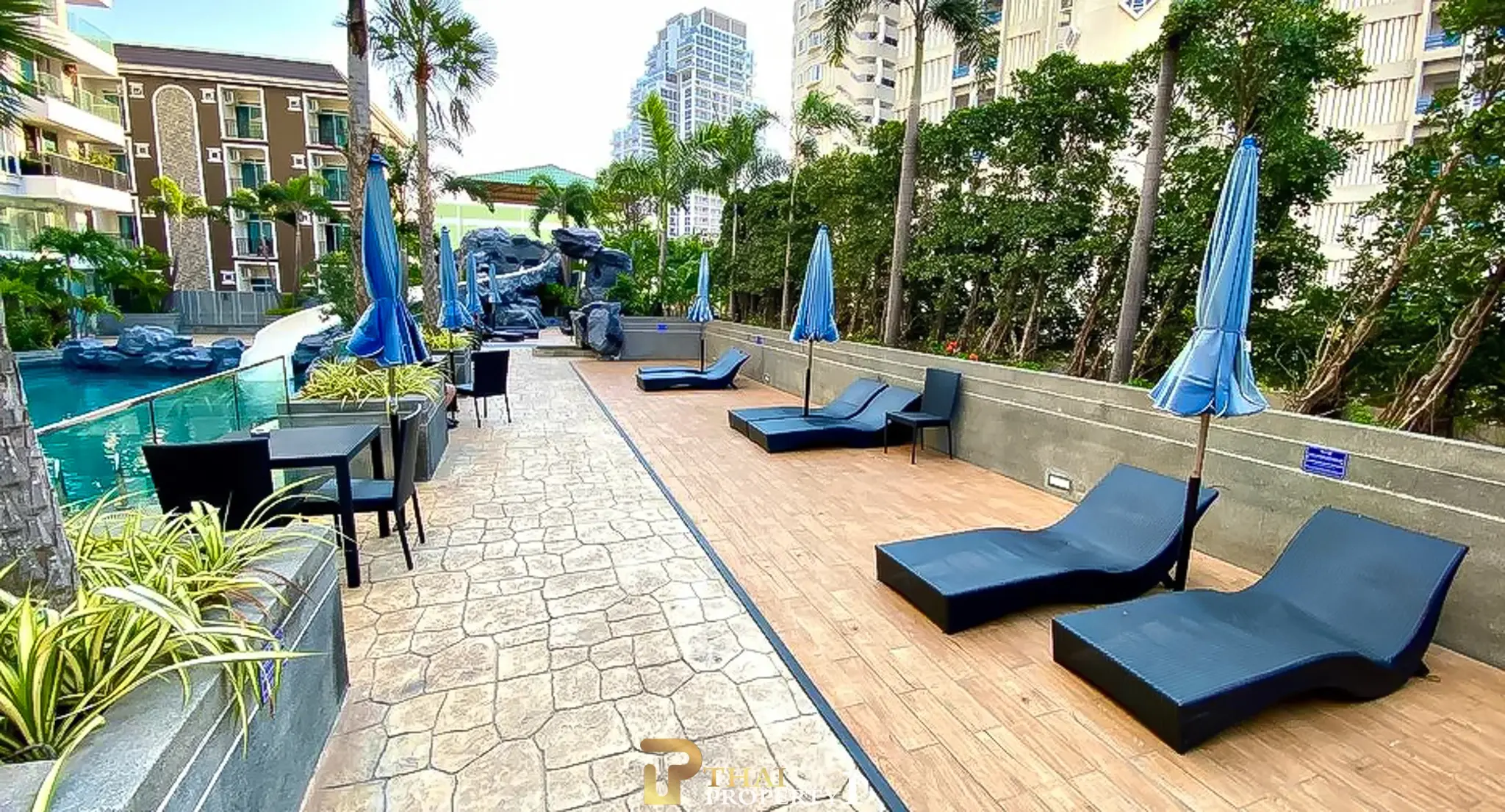 Foreign Name 1 Bedroom Condo for Sale at The Cliff Pratumnak Pattaya