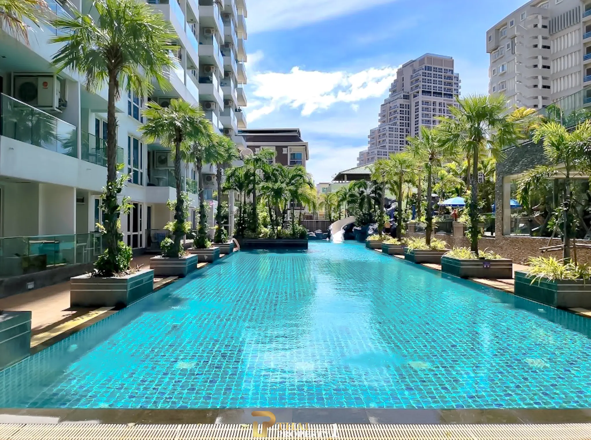 Foreign Name 1 Bedroom Condo for Sale at The Cliff Pratumnak Pattaya