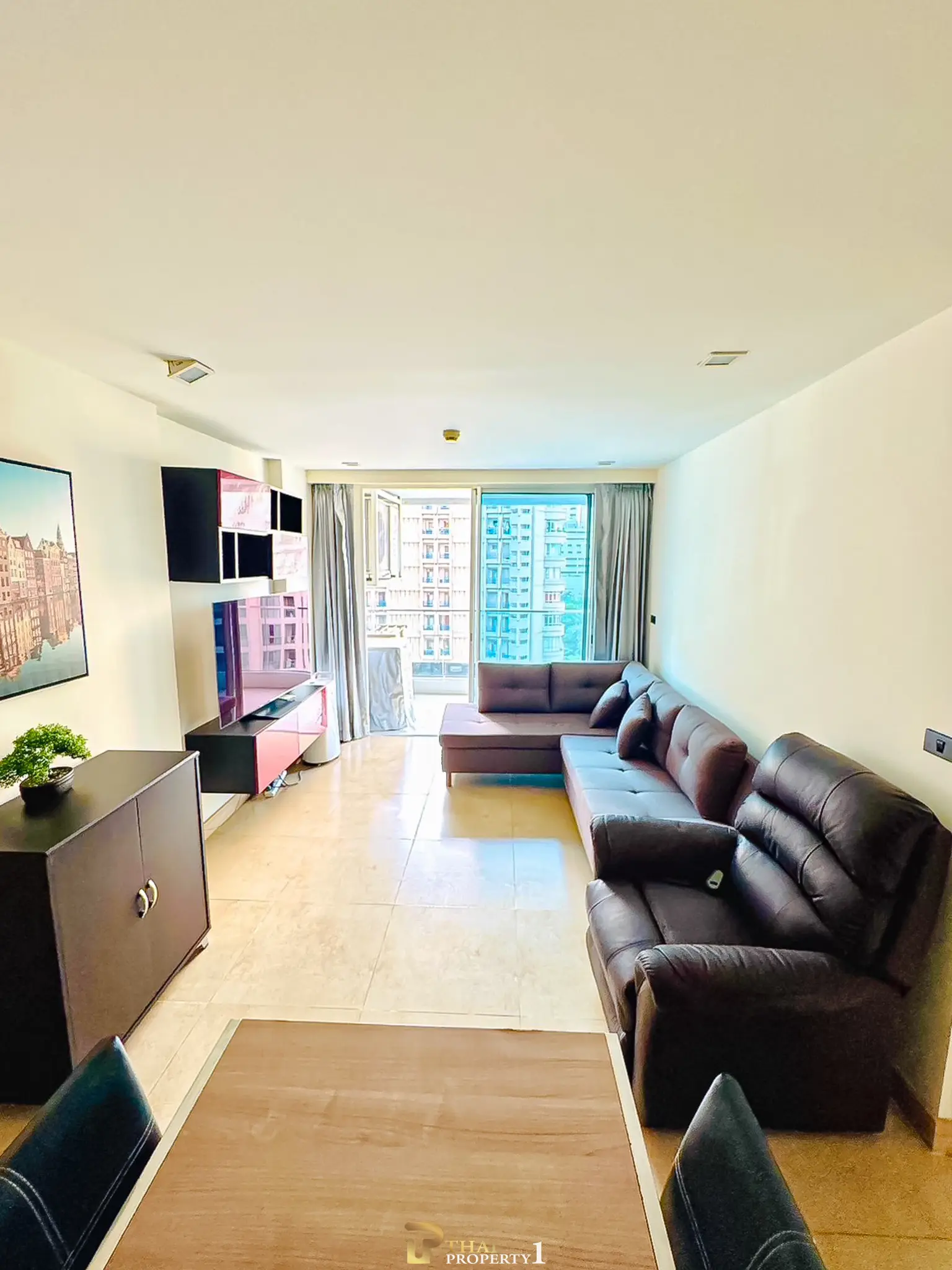 Foreign Name 1 Bedroom Condo for Sale at The Cliff Pratumnak Pattaya