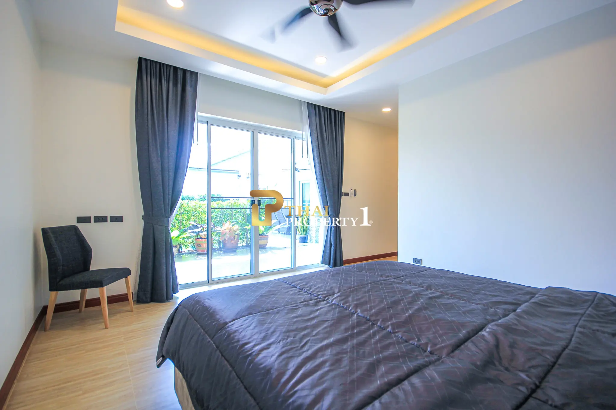 Modern Single-Story Pool Villa Open Living Space at Wararom Village Khao Tao