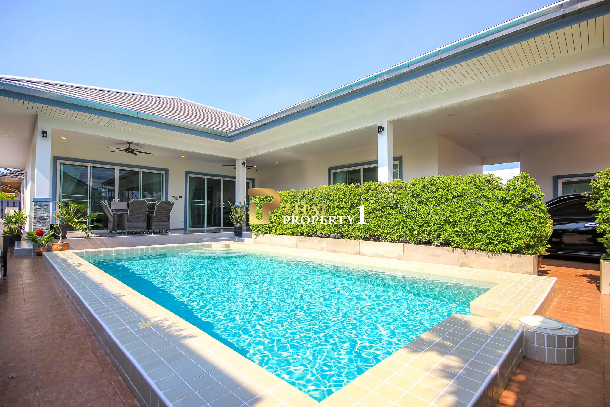 Modern Single-Story Pool Villa Open Living Space at Wararom Village Khao Tao