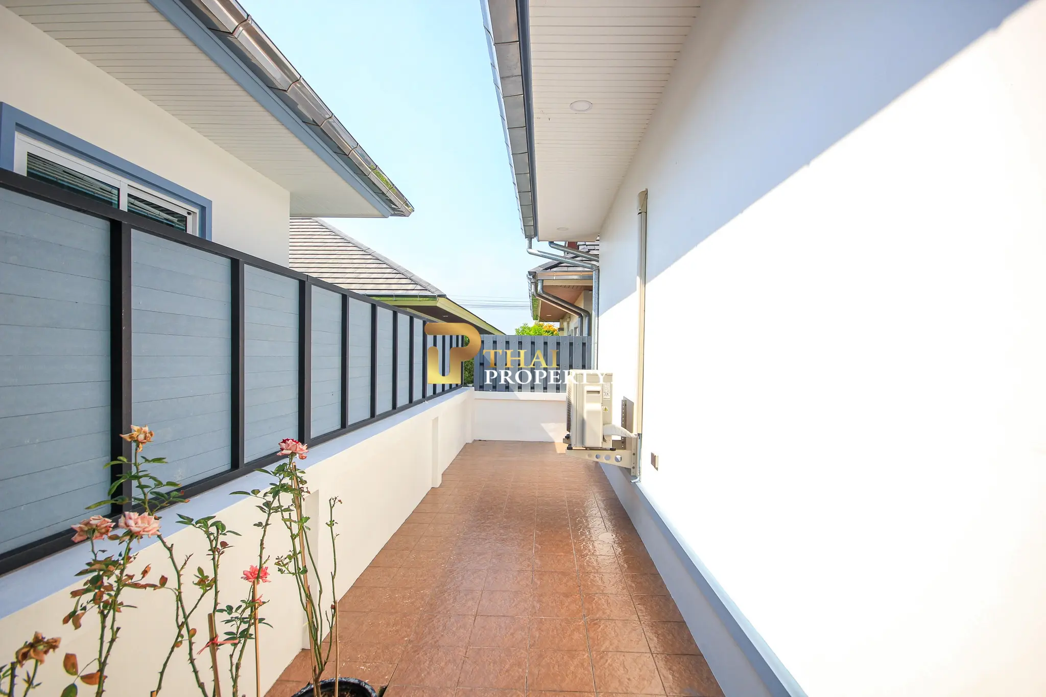 Modern Single-Story Pool Villa Open Living Space at Wararom Village Khao Tao
