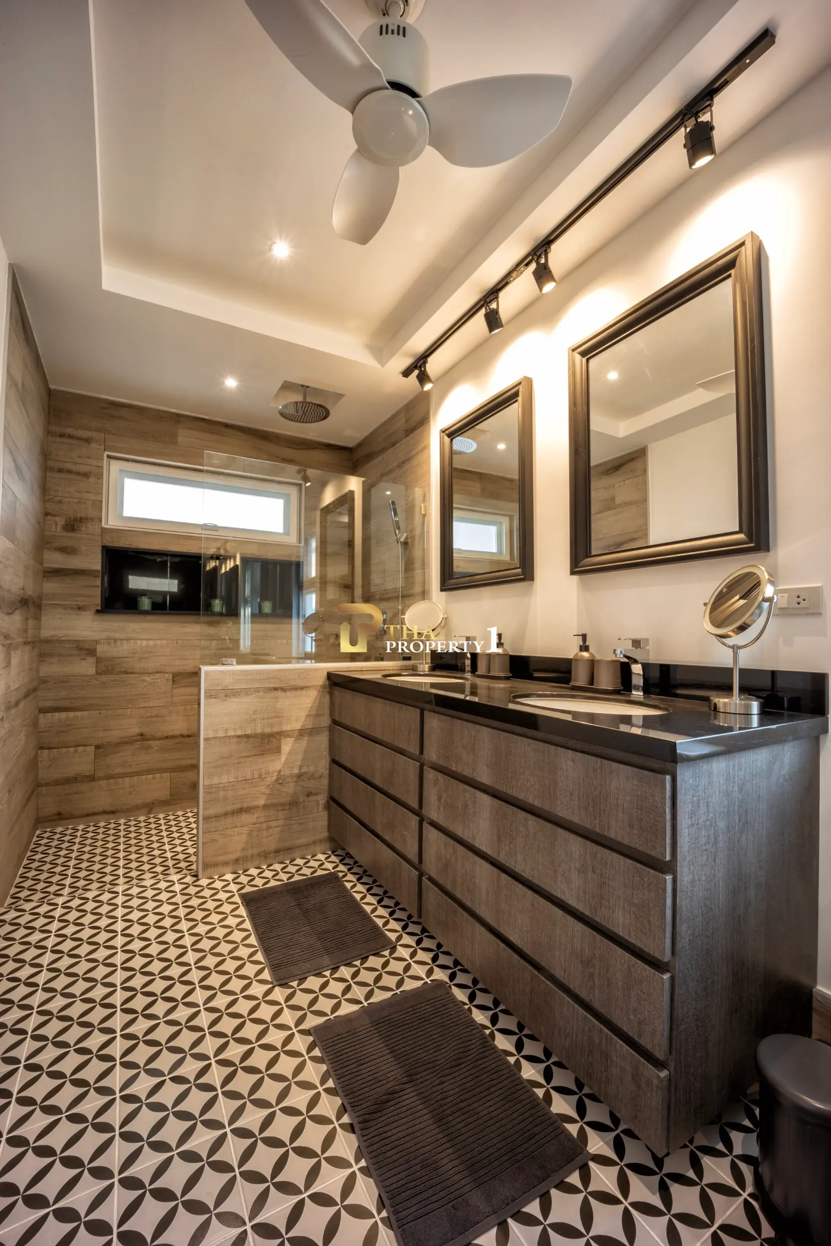 Mali Bua - Spacious Single-Story Villa with Private Pool in Quiet Hua Hin Neighborhood