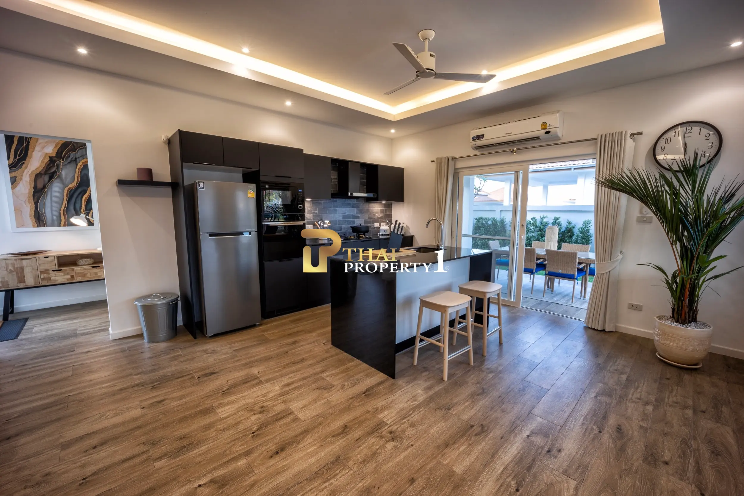 Mali Bua - Spacious Single-Story Villa with Private Pool in Quiet Hua Hin Neighborhood