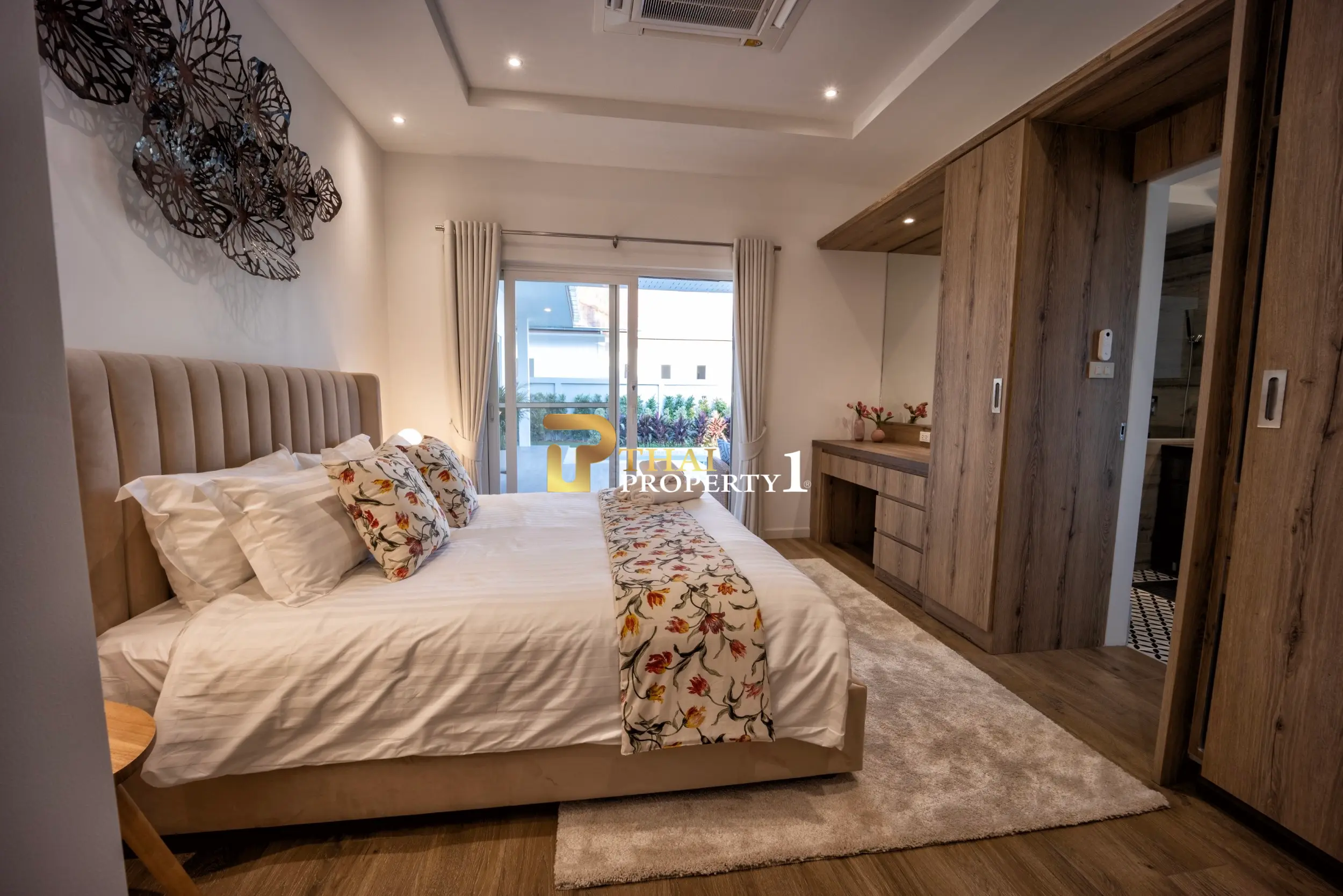 Mali Bua - Spacious Single-Story Villa with Private Pool in Quiet Hua Hin Neighborhood