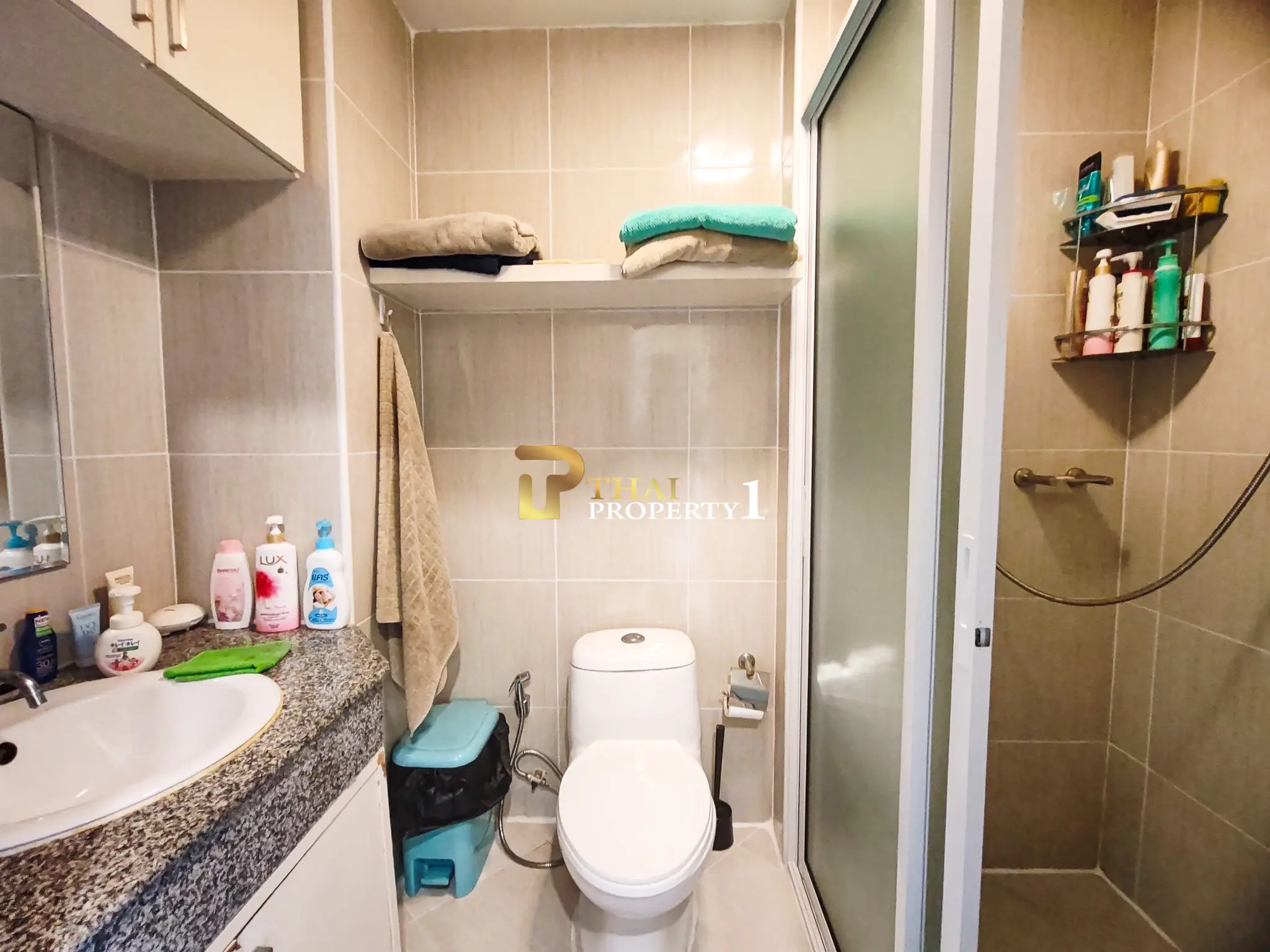 Cozy Studio Condo with Balcony At AD Condo Bang Sare, Sattahip